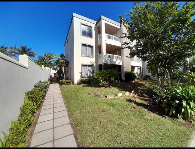 2 BEDROOM APARTMENT FOR SALE IN UVONGO BEACH